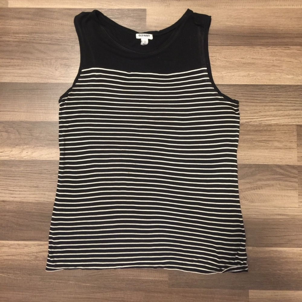 Cute Old Navy Tank Top